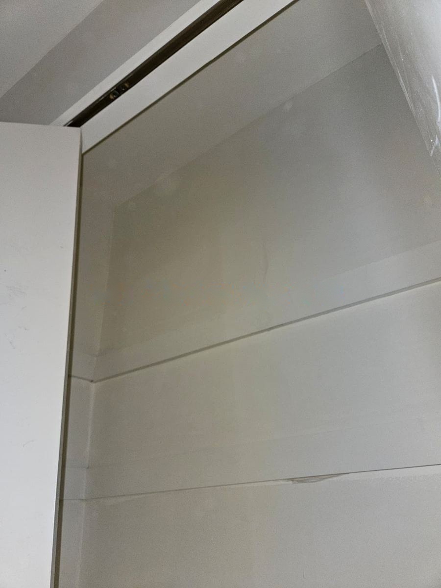 Apartment and window restoration - photograph 2